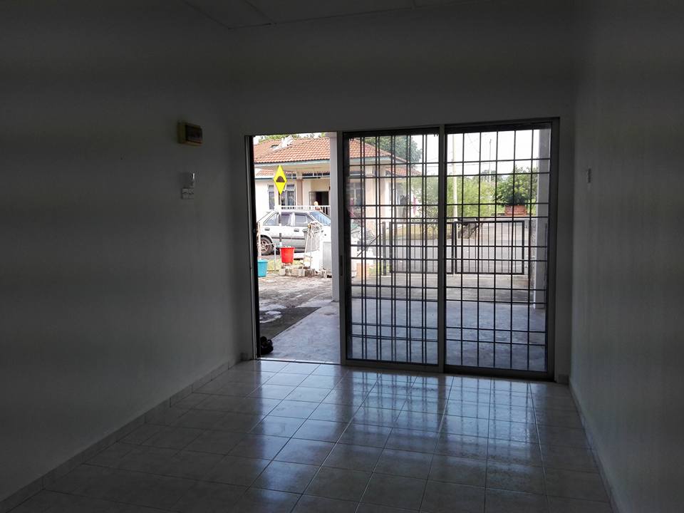 TERES SETINGKAT TAMAN ASEAN, MALIM JAYA (DEPOSIT RM5K 